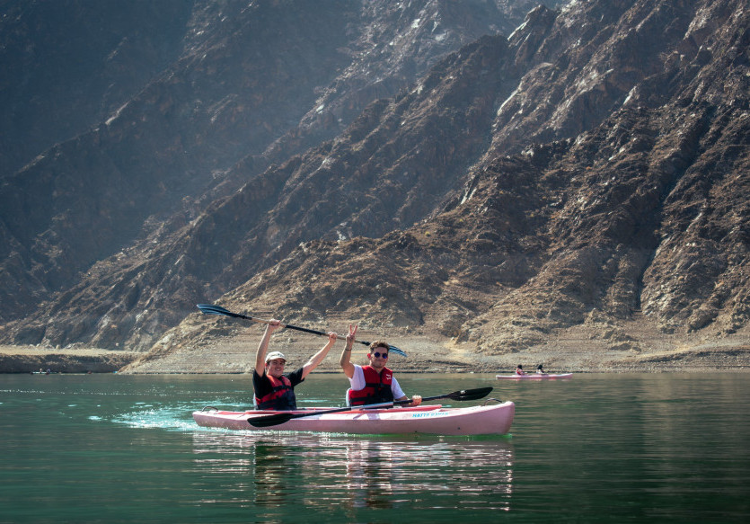 Nature and Friendship: Strengthening Bonds and Embracing New Horizons